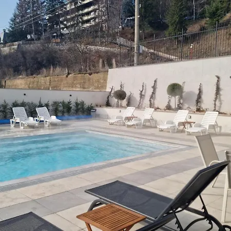 минерални и термални външен и вътрешен басейни Vimona Therma Campsite
